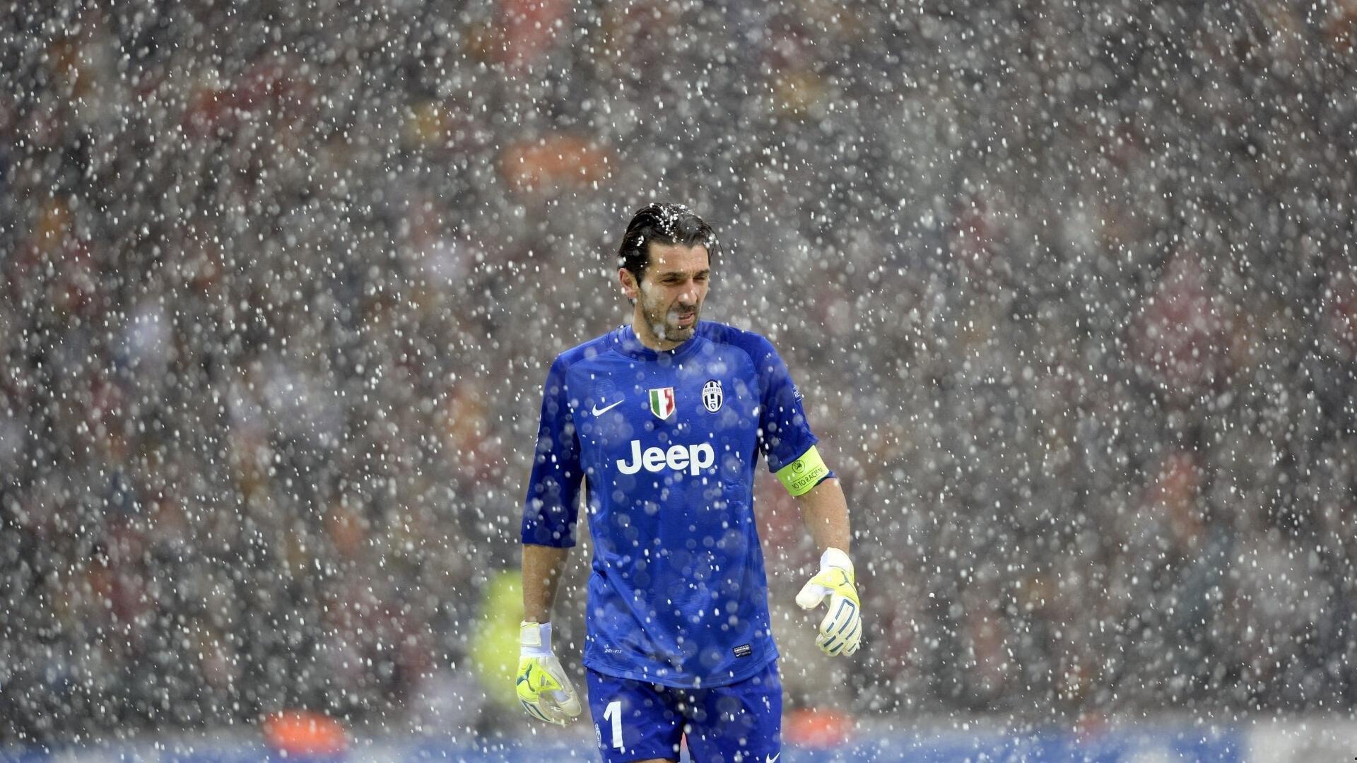 归化球员助力中国足球崛起，未来可期