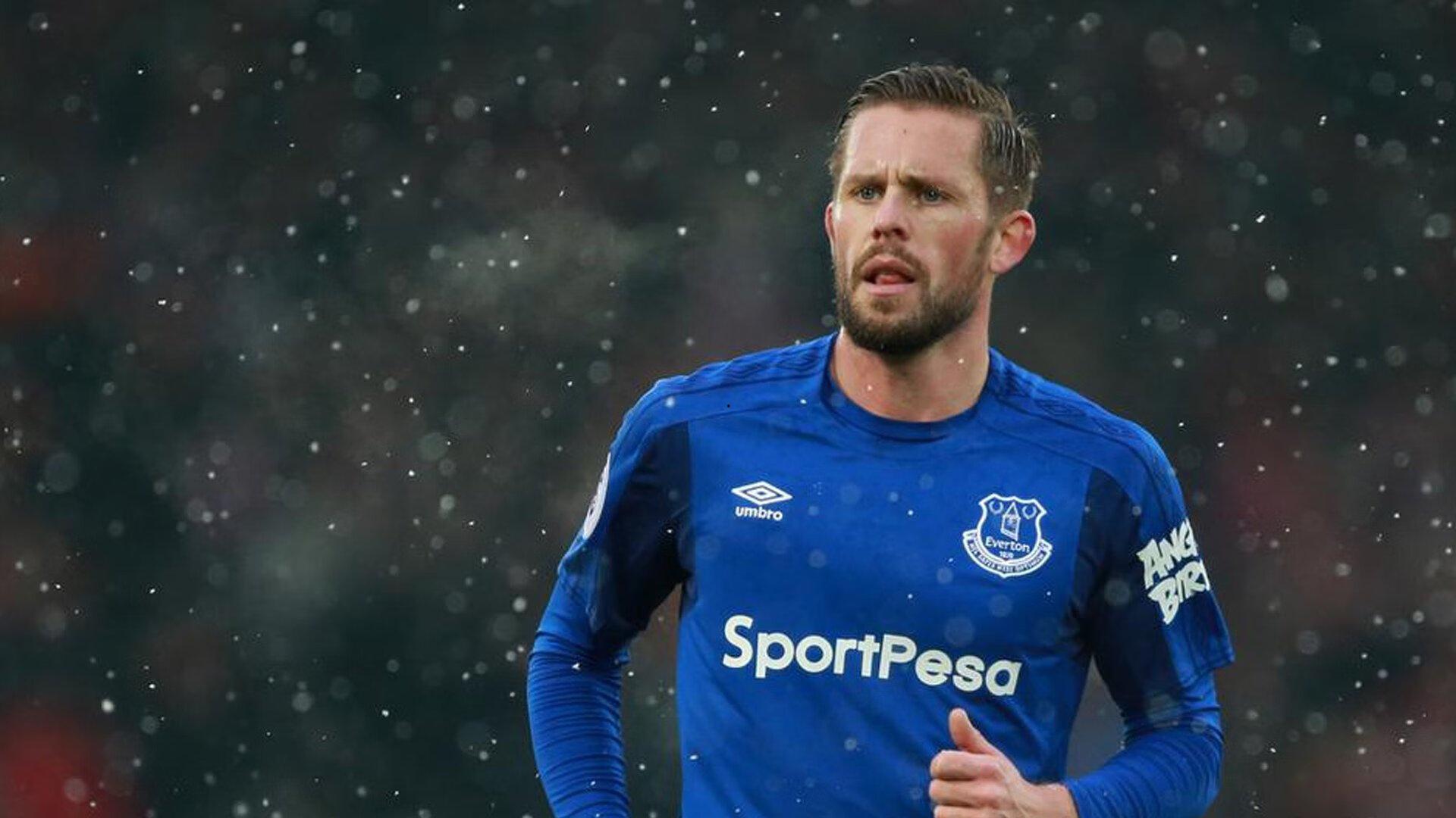 姆巴佩帽子戏法助巴黎圣日耳曼大胜里昂,法甲冠军悬念再起